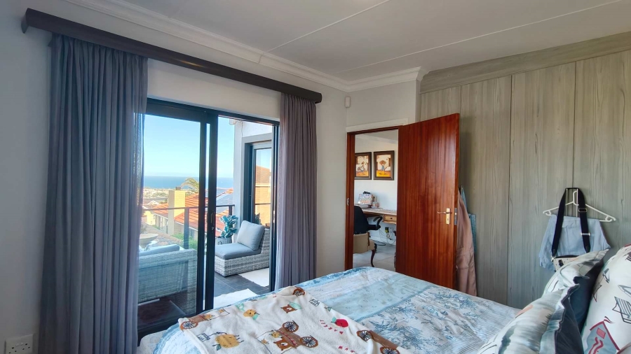 3 Bedroom Property for Sale in Hartenbos Heuwels Western Cape